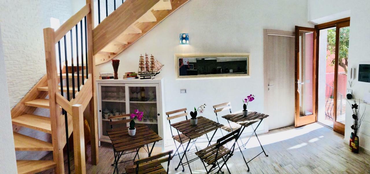 Couette-café La Perla Del Sud Teulada